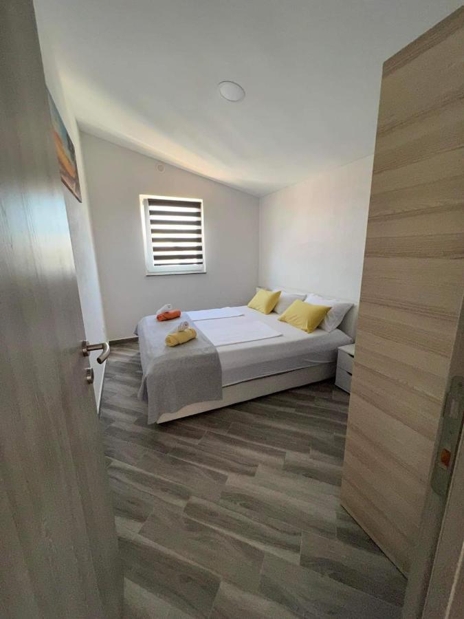Apartment ˝Soleil˝ Vir Kültér fotó