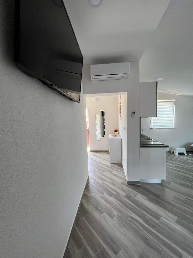 Apartment ˝Soleil˝ Vir Kültér fotó