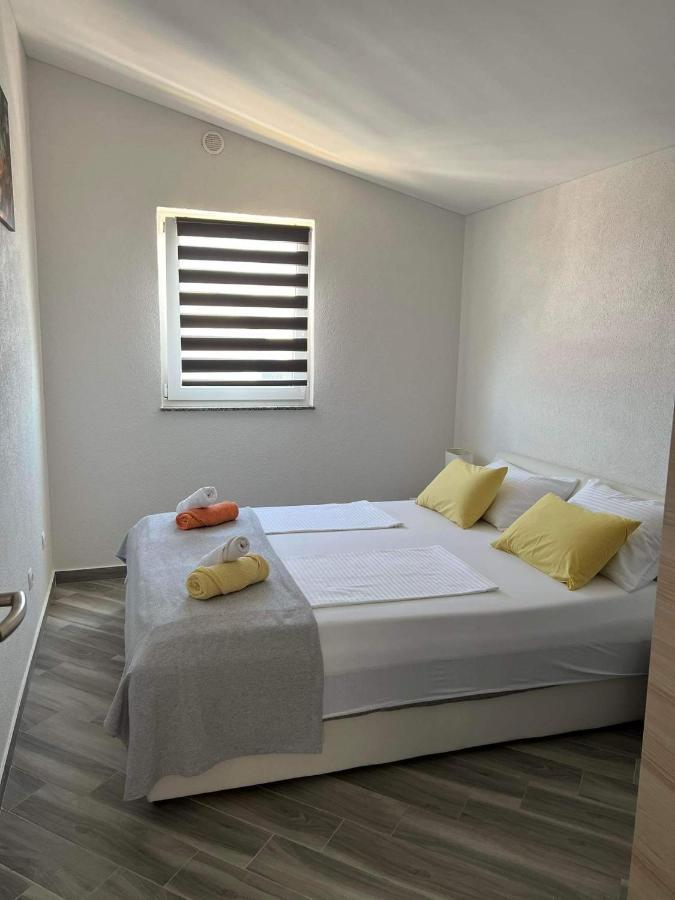 Apartment ˝Soleil˝ Vir Kültér fotó