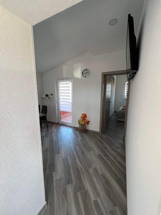 Apartment ˝Soleil˝ Vir Kültér fotó
