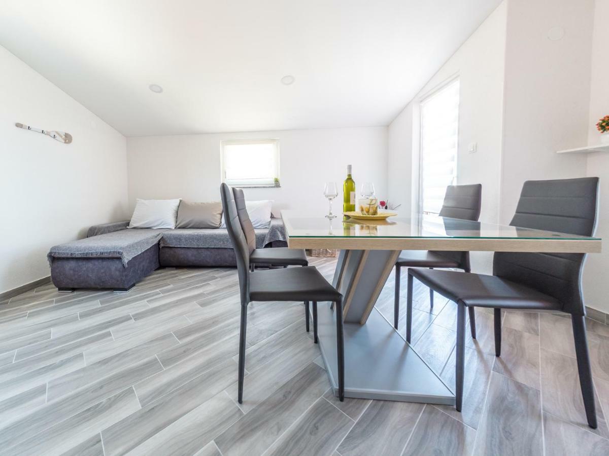 Apartment ˝Soleil˝ Vir Kültér fotó